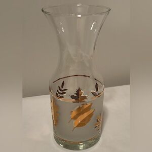 Vintage Mid Century Frosted Gold Leaves Libbey Glass 22oz Carafe Pitcher